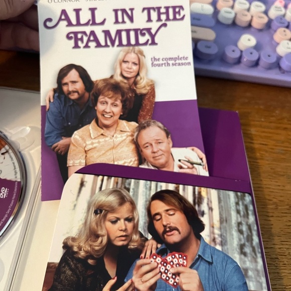 All in the Family: The Complete Fourth Season DVD - Picture 3 of 3